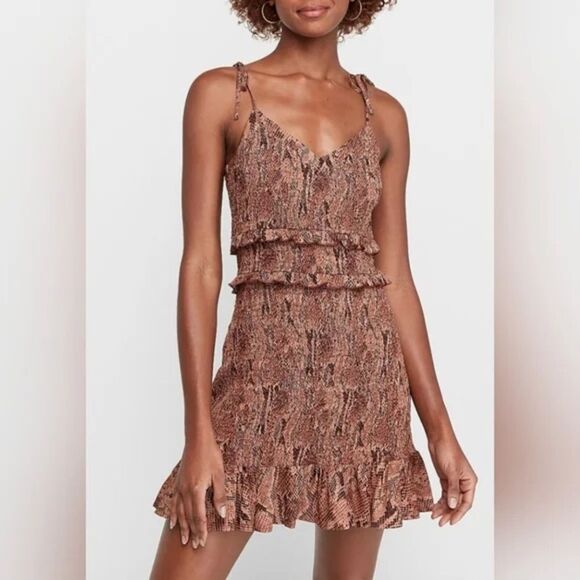 Express animal print smocked mini sundress small resort wear, beach, cruise - Picture 1 of 7